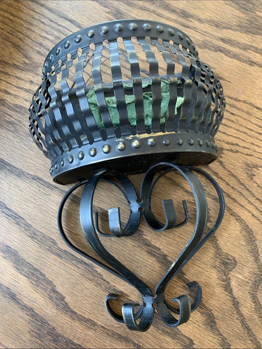 Vintage HOMCO wall pocket